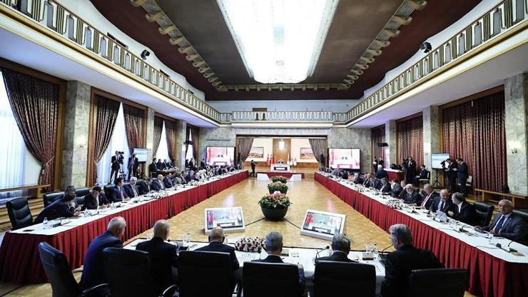 Tarihi komisyon 12. kez toplanıyor: Düşünce kuruluşlarının görüş ve önerisi ele alınacak