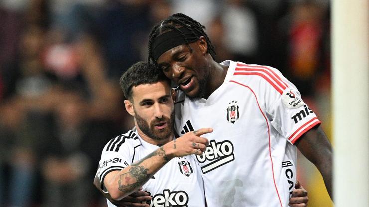 Beşiktaşta Rafa Silva resitali Yıldız isme övgüler yağdı...