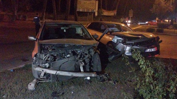 Otomobiller çarpıştı: 5 yaralı