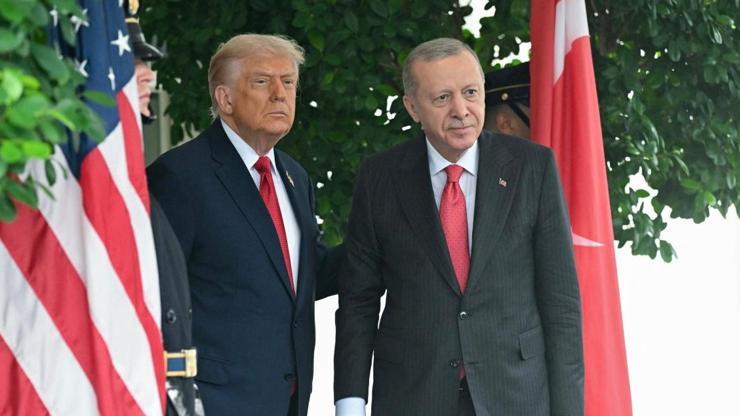 Trump-Erdoğan görüşmesinde dikkat çeken rozet detayı