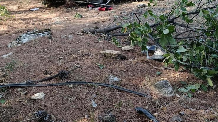 Manisa’da otomobil takla attı: 1 ölü, 1 yaralı Manisa’da otomobil takla attı: 1 ölü, 1 yaralı