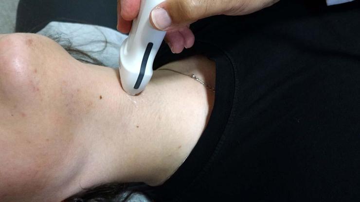 Tiroit Nodüllerinin En Yaygın Nedeni Lahana Değil İşte Bu Ses Kısıklığı, Yutma Güçlüğü, Nefes Darlığı Gibi Belirtilerle Ortaya Çıkıyor Tiroit Nodüllerinde Risk Faktörleri