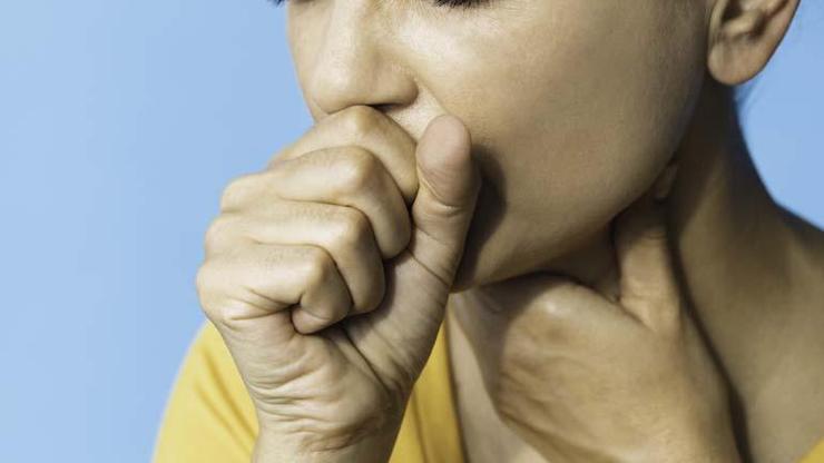 Jilet Gibi Boğaz Ağrısı Başladıysa Aman Dikkat Sebebi Bu Virüs Olabilir... Mevsimsel Grip Demeyin 9 Kritik Belirtiyi Önemseyin