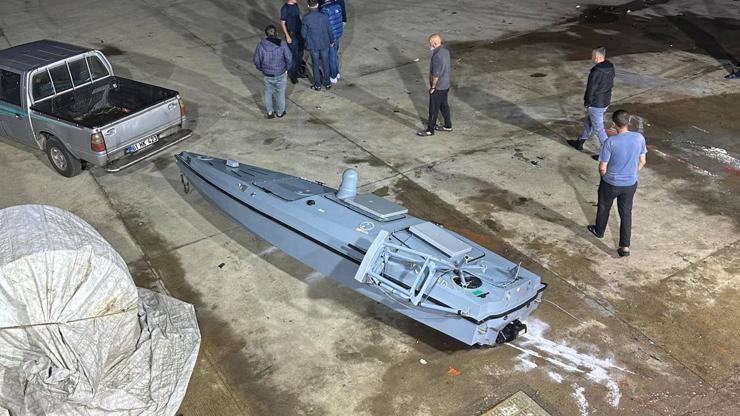 Trabzonda insansız deniz aracı alarmı Balıkçıların ağına takıldı: İçerisinden bomba çıktı