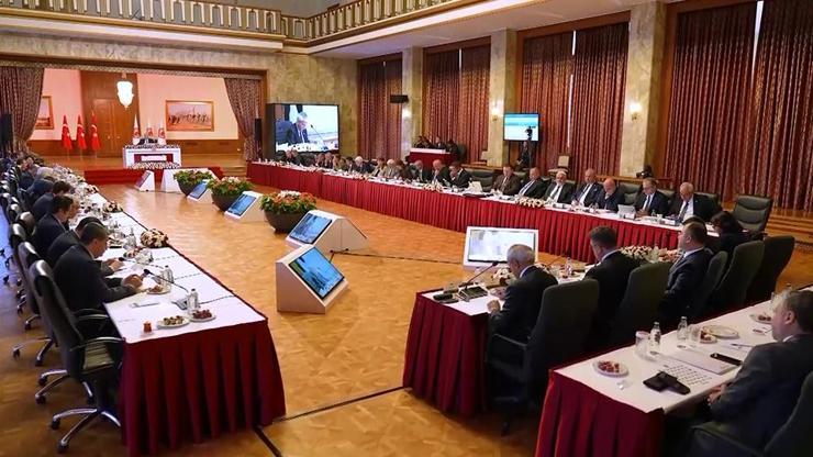 Terörsüz Türkiye  komisyonunda hukukçular dinlendi