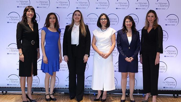 UNESCO destekli programda 4 bilim kadınına ödül UNESCO destekli programda 4 bilim kadınına ödül