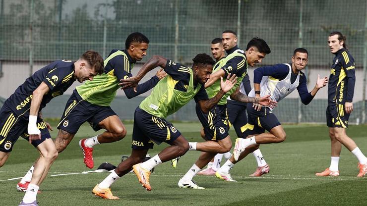 Fenerbahçenin Samsunspor maçı kadrosu belli oldu 6 isim yer almadı...