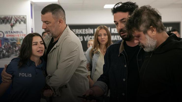 Arka Sokaklar yeni bölüm ön izlemesi fırtınalar estirdi! 'Neden Ali neden oğlum' Arka Sokaklar yeni bölüm ön izlemesi fırtınalar estirdi! 'Neden Ali neden oğlum'