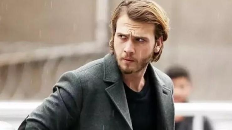 Aras Bulut İynemli, 15 Milyon TL’lik Teknesinde Dostlarıyla Keyifli Anlar Yaşadı