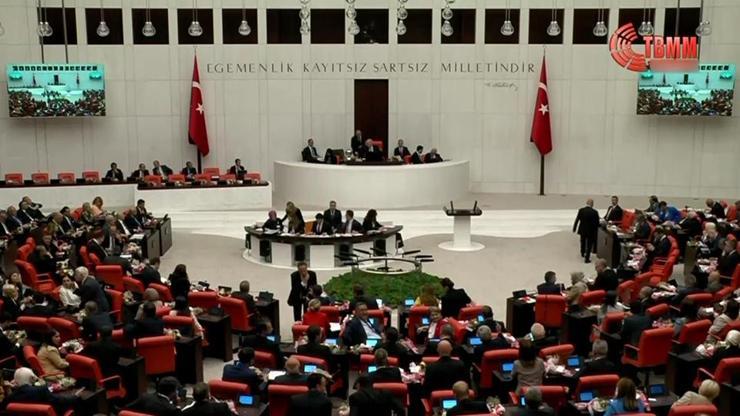 Genel Kurulda gündem tezkereler: Üç ülkedeki sınır ötesi görev süresi uzatılıyor