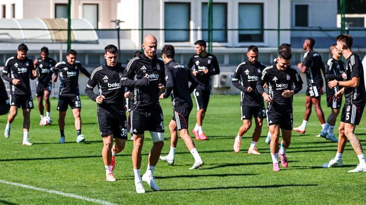 Beşiktaş, eksiklerle Konyaya gidiyor Kamp kadrosu belli oldu...