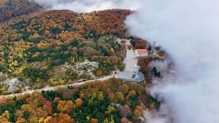 Sisle örtülü Uludağ’da sonbahar güzelliği dronla görüntülendi