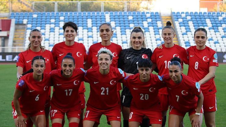 68fbbe96d01eadb4b060a8bf A Millî Kadın Futbol Takımı, Kosova’da çok rahat