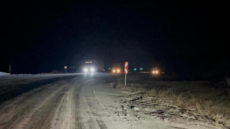 Kar ve buzlanma nedeniyle Ilgar Geçidi’nde TIR’lar mahsur kaldı