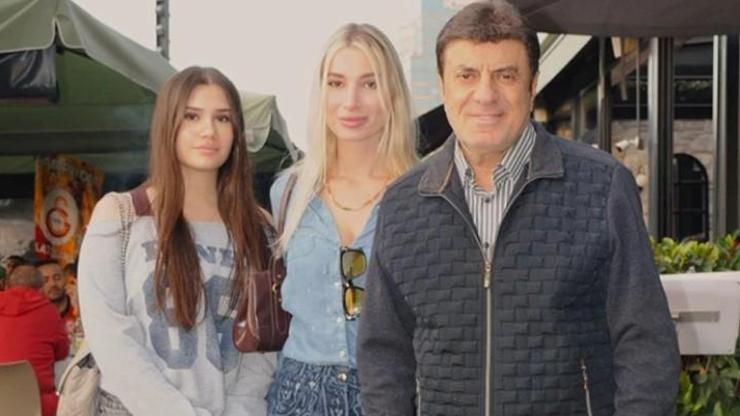 Ünlü Sanatçı Coşkun Sabahın Kızları Büyüdü Anneleri Türkiye Güzeli Olan Roza ve Helen Sabahın Son Halini Görün