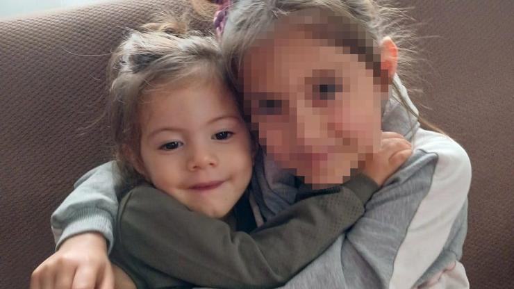 2 yaşındaki Esleme yürek yakan veda Acılı baba cenazede ayakta durmakta güçlük çekti...