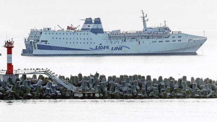 Türk gemisine Rus engeli: 3 gündür yolcularını indiremiyor