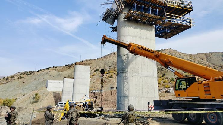 4 işçi hayatını kaybetti 4 işçi hayatını kaybetti