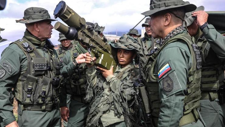 ABD’nin Karayipler’deki faaliyetleri sonrası Venezuela açıkladı: 200 bin asker seferber edildi!