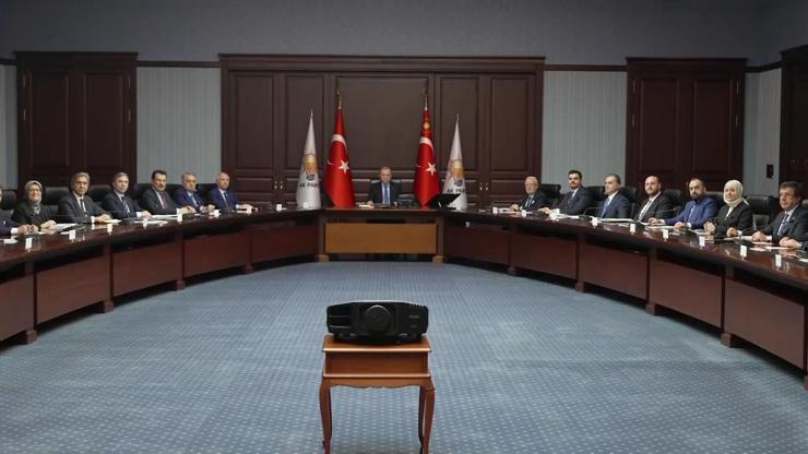 Cumhurbaşkanı Erdoğan’dan MYK toplantısında kritik mesajlar