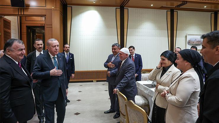Cumhurbaşkanı Erdoğan, Dünya Ahıska Türkler Birliği heyetini kabul etti Cumhurbaşkanı Erdoğan, Dünya Ahıska Türkler Birliği heyetini kabul etti