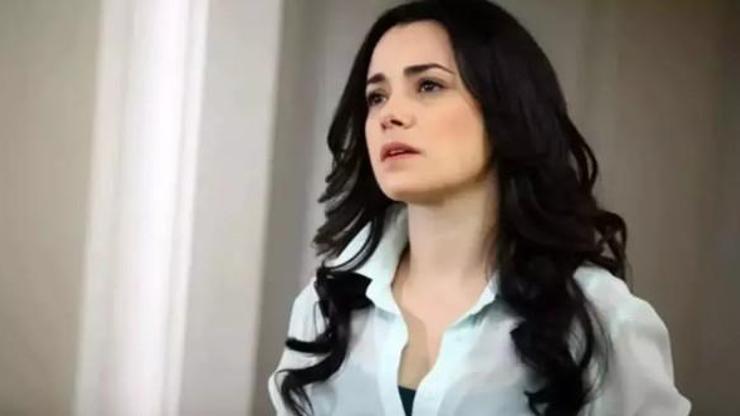 Özgü Namal Ölümden Döndüğü Korkunç Kazayı Anlattı “15 Dakika Nefes Alamadan Yattım”