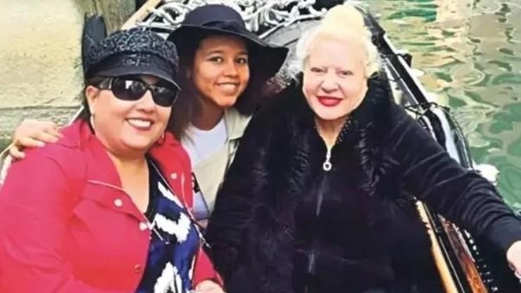 Muazzez Abacı’nın Son Vasiyeti Ortaya Çıktı Babası Oktay Abacının Yanına Defnedilecek