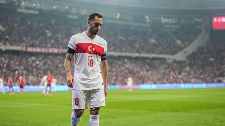 Hakan Çalhanoğlu: Bizim için önemli bir galibiyetti