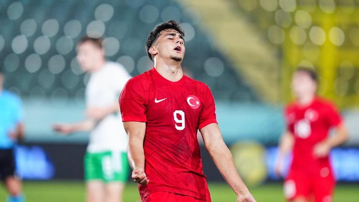 Beşiktaş'ta Mustafa Erhan Hekimoğlu'nun sakatlık durumu belli oldu