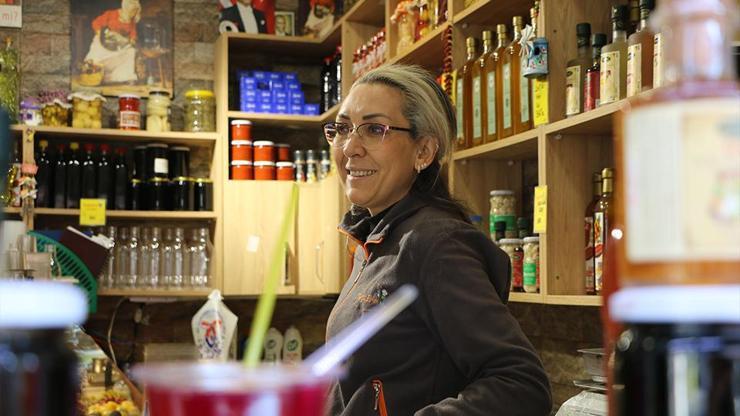 Sirke mi limon mu Eskişehir’de “Neşeli Günler” gerçek oldu: Boşanan çift karşı karşıya turşu dükkanında