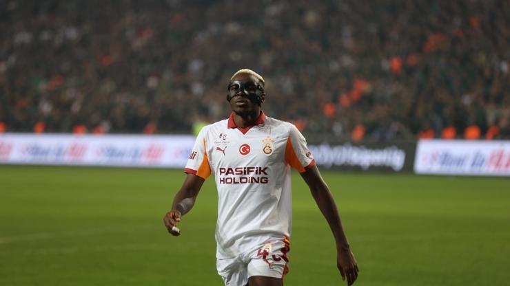 Victor Osimhen, detaylı sağlık kontrolünden geçecek