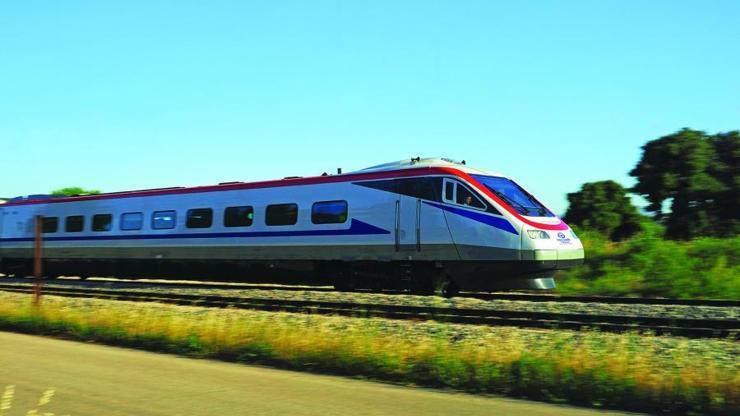 Yunanistan'da demir yolu çalışanları 24 saatlik grevde