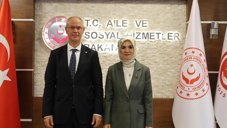 Bakan Göktaş, KKTC Çalışma ve Sosyal Güvenlik Bakanı Hasipoğlu ile görüştü