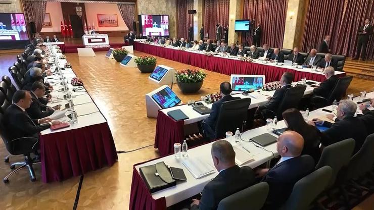 TBMMde terörsüz Türkiye mesaisi… Komisyon İmralıyı dinleyecek mi