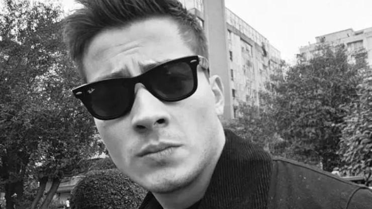 Atakan Özkaya’dan Aşk ve Barcelona İtirafı: Sabahları 8 Kez Yüzümü Yıkarım