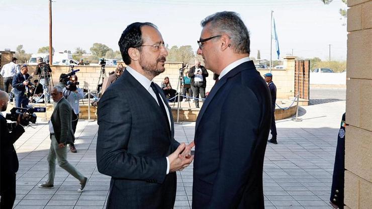 KKTC Cumhurbaşkanı Erhürmandan Rum yönetimiyle ilk temas