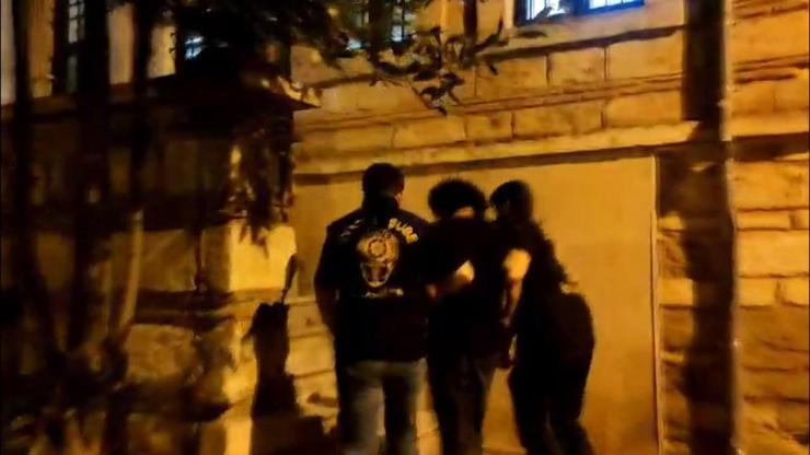 İkbal Uzuner’in mezarı başında uygunsuz hareketlerde bulunan şüphelilere soruşturma: 2 gözaltı