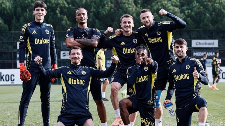 Fenerbahçe, kamp kadrosunu açıkladı