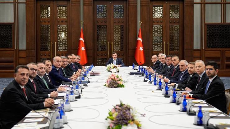  Dönüşüm ve sürdürülebilir büyüme devam edecek