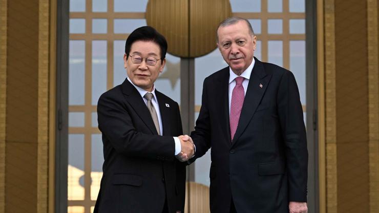 Güney Kore Devlet Başkanı Ankarada: Cumhurbaşkanı Erdoğan resmi törenle karşıladı