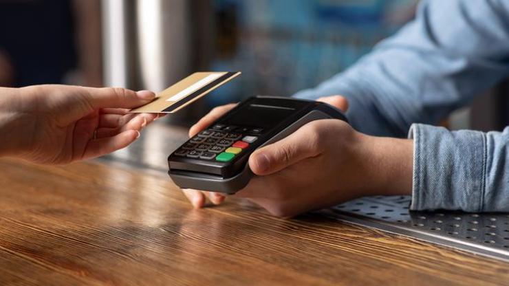 Milyonları ilgilendiren karar... 2026 yemek kartı ücreti açıklandı