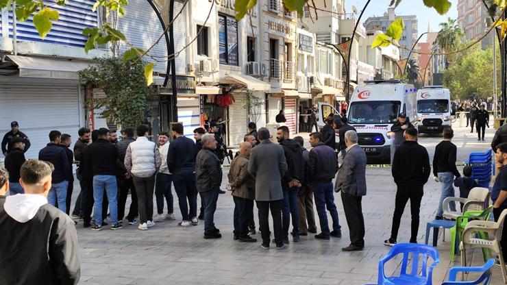 Esnaf kavgasında sopalar, yumruklar havada uçtu: 1 kişi hayatını kaybetti