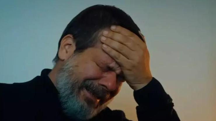 Arka Sokaklar’da Ali, Gözyaşlarına Boğuluyor