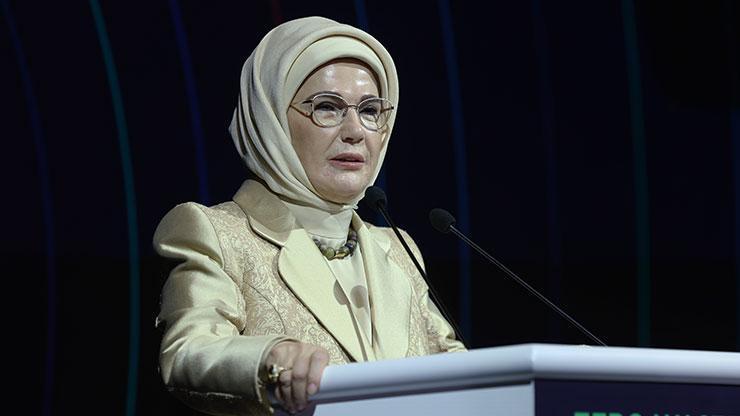 Emine Erdoğan'dan 'sıfır atık' mesajı! Emine Erdoğan'dan 'sıfır atık' mesajı!