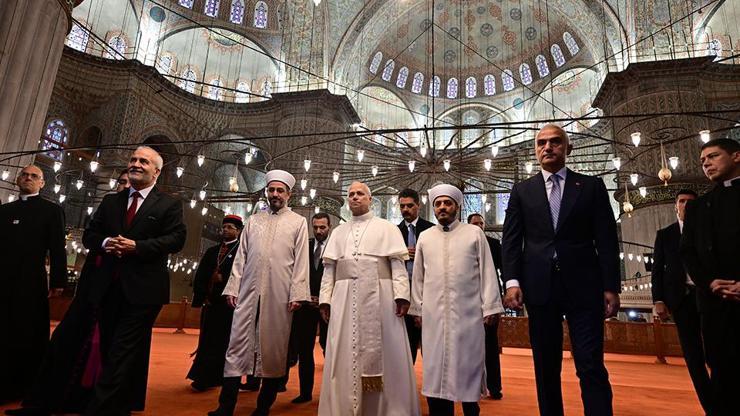 Papa 14. Leodan Sultanahmet Camiine ziyaret