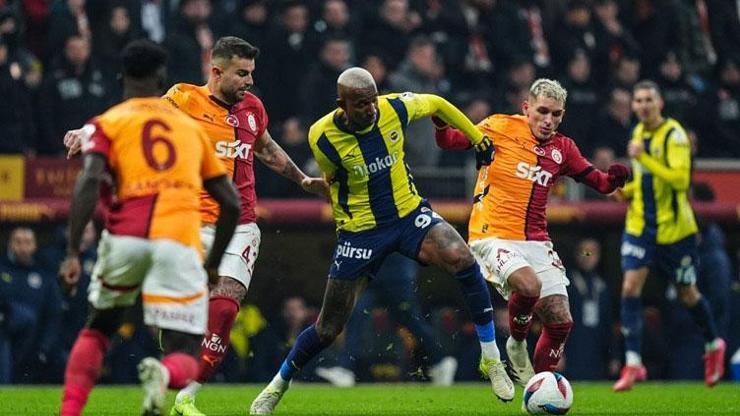 Fenerbahçe-Galatasaray derbilerinde Kadıköy'de üstünlük kimde? Fenerbahçe-Galatasaray derbilerinde Kadıköy'de üstünlük kimde?