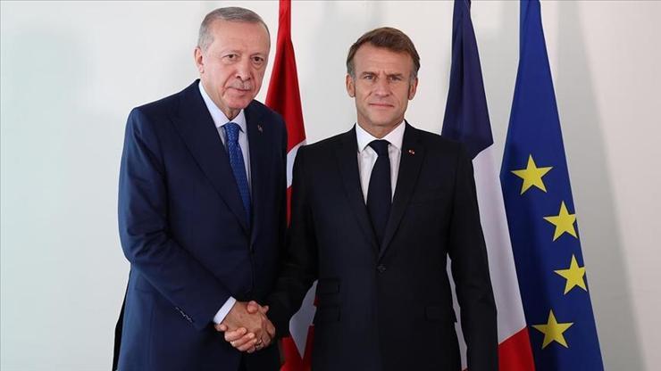 SON DAKİKA... Cumhurbaşkanı Erdoğan, Macron ile görüştü