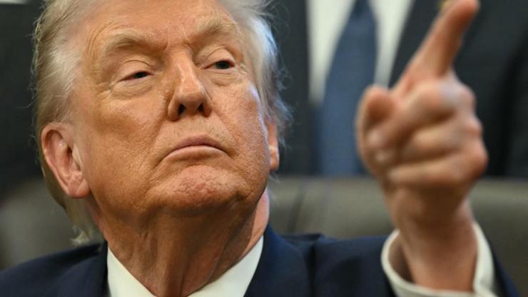 Trump Somalili göçmenleri ve Ilhan Omarı hedef aldı: Ülkemizden gitmeliler