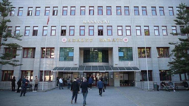 Manavgat Belediyesine yönelik soruşturmada 3 kişi tutuklandı Manavgat Belediyesine yönelik soruşturmada 3 kişi tutuklandı