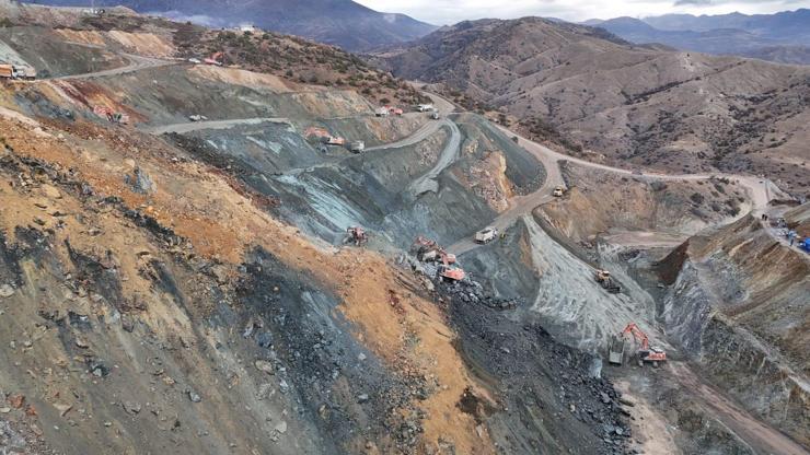 Sivas'ta göçük altında kalan şantiye müdürü 21 gündür aranıyor